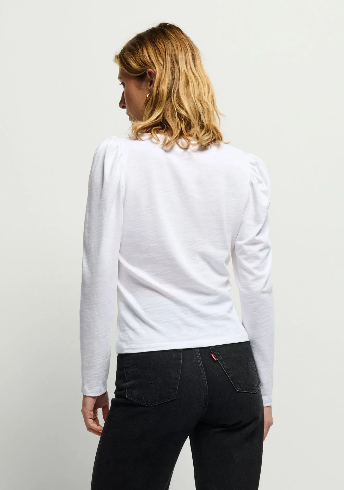 Sannia Henley