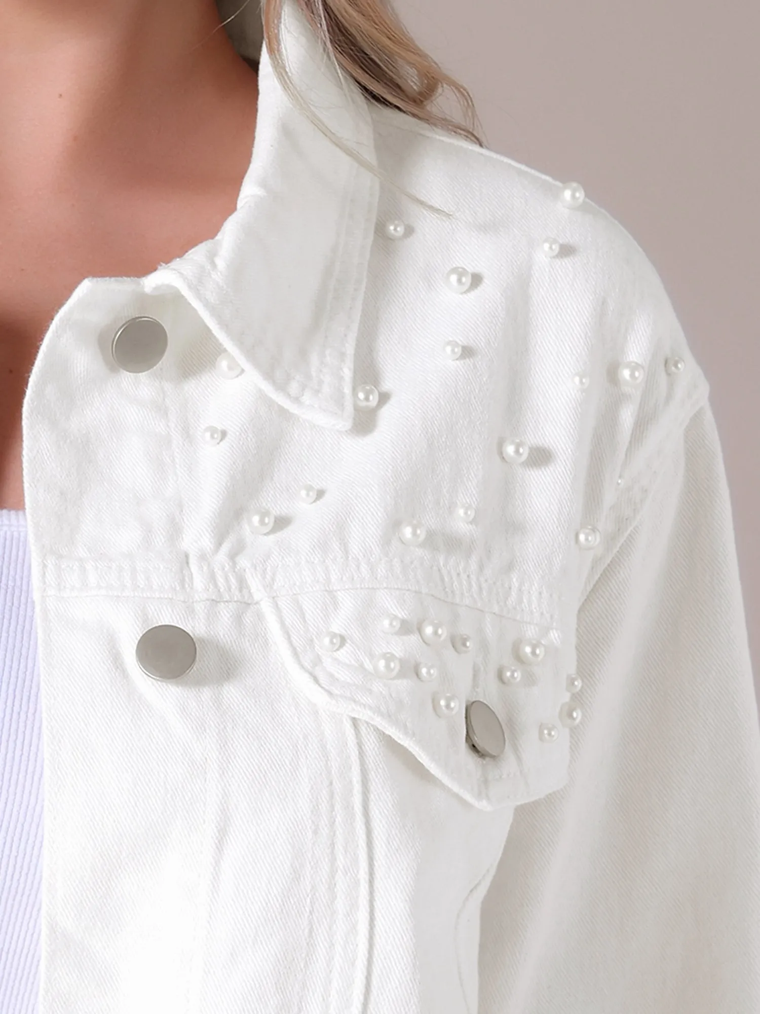Women's Jean Jackets Trendy Button Down Long Sleeve Pearl Denim Jacket