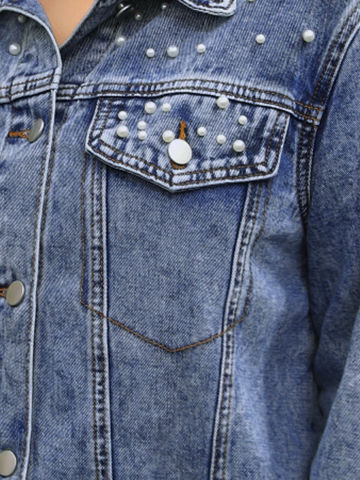 Women's Jean Jackets Trendy Button Down Long Sleeve Pearl Denim Jacket